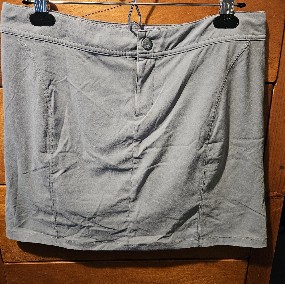 Columbia Omni-Shield skort